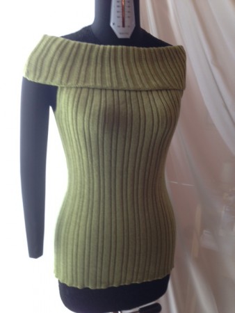 Maglia semplice. taglia 42 (cotone)